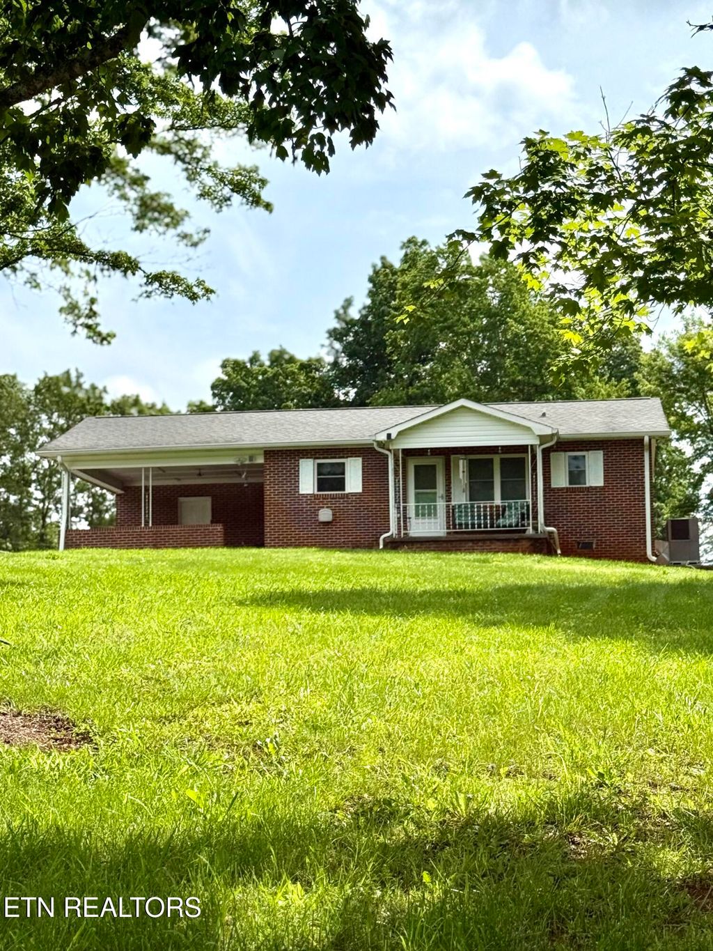 Photo of 408 Fairview Rd, Tellico Plains, TN 37385 (MLS # 1302120)