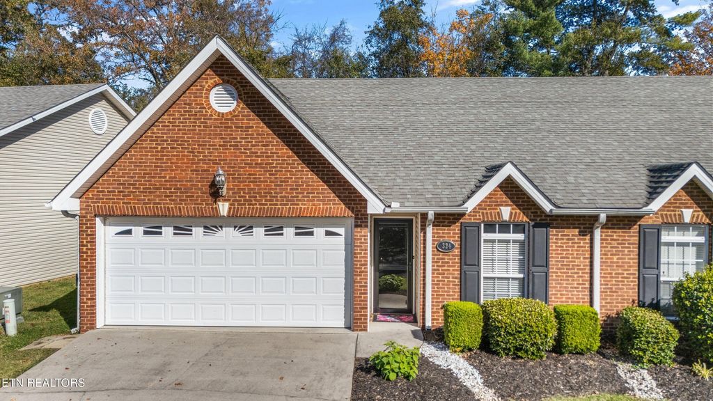 Photo of 324 Silverhawk Way, Knoxville, TN 37923 (MLS # 1320862)