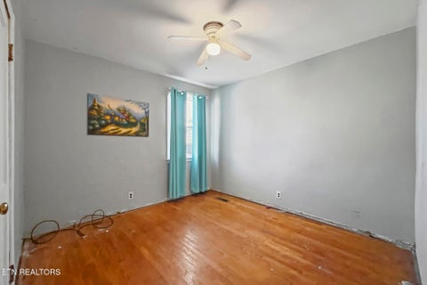 Tiny photo for 225 Meade St, Maryville, TN 37804 (MLS # 1360305)