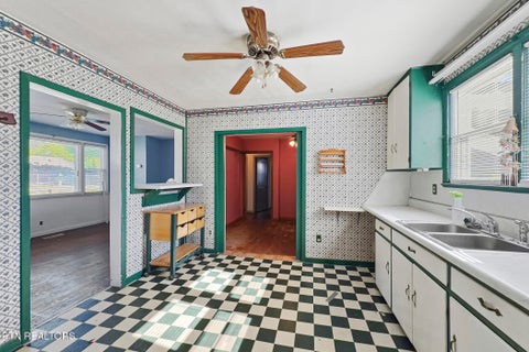 Tiny photo for 225 Meade St, Maryville, TN 37804 (MLS # 1360305)