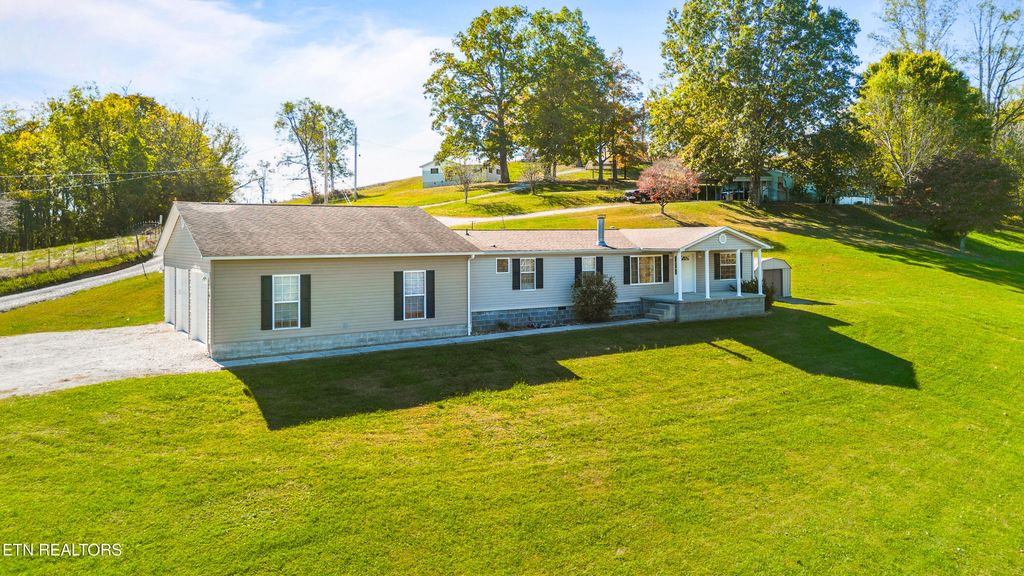 Photo of 114 Myrtle Vinsant Lane, Jacksboro, TN 37757 (MLS # 1319086)