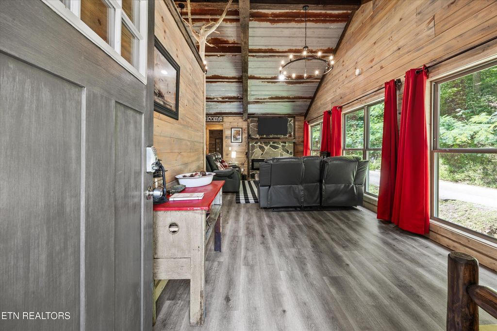 Photo of 234 Gum Stand Rd, Sevierville, TN 37876 (MLS # 1315220)