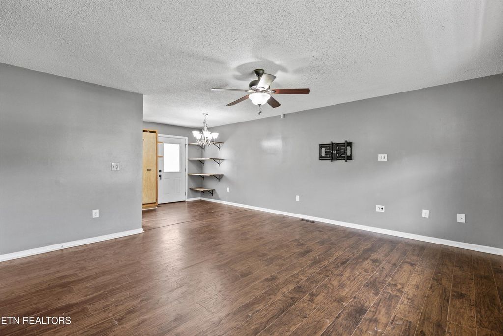 Photo of 11366 Unitia Rd, Friendsville, TN 37737 (MLS # 1302292)