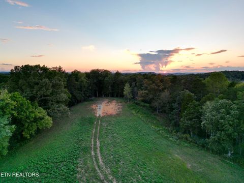 497 Thompson Rd Lenoir City TN 37772