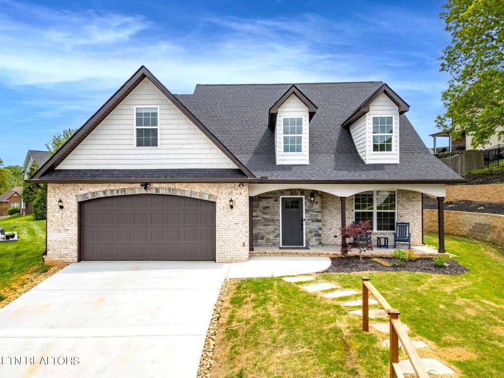 Photo of 510 Tuxford Lane, Knoxville, TN 37912 (MLS # 1352305)