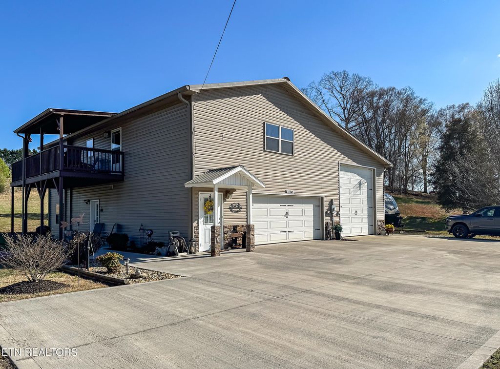 Photo of 1505 Indian Warpath Rd, Sevierville, TN 37876 (MLS # 1295329)