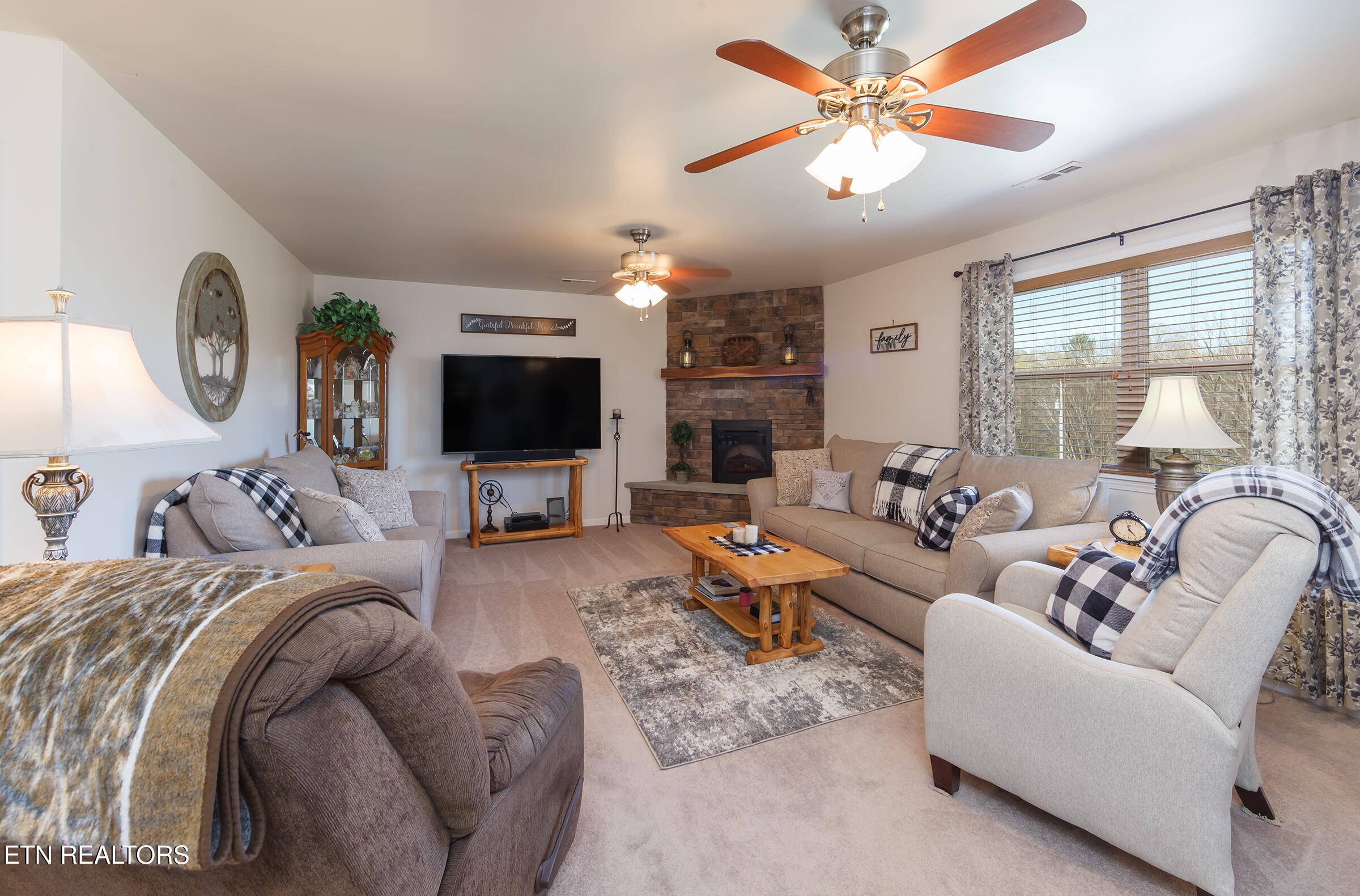 1505 Indian Warpath Rd