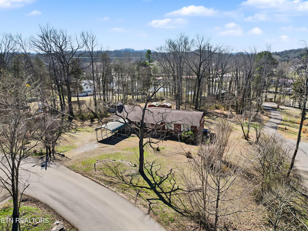 Photo of 165 Cedar Crest Lane, Friendsville, TN 37737 (MLS # 1331774)