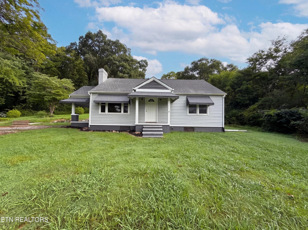 Photo of 119 Old State Circle, Powell, TN 37849 (MLS # 1351090)