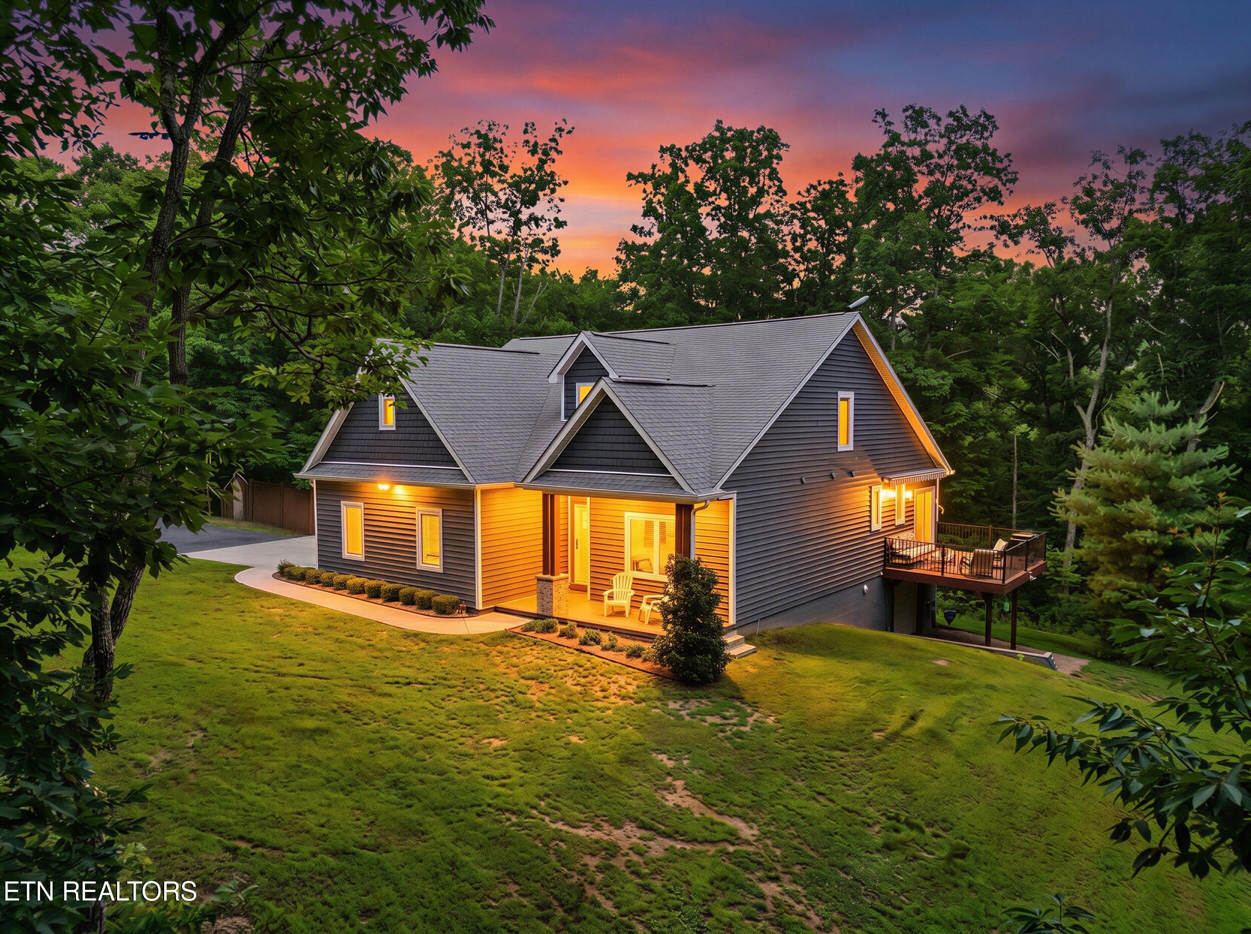 9133 Lynnwood Lane