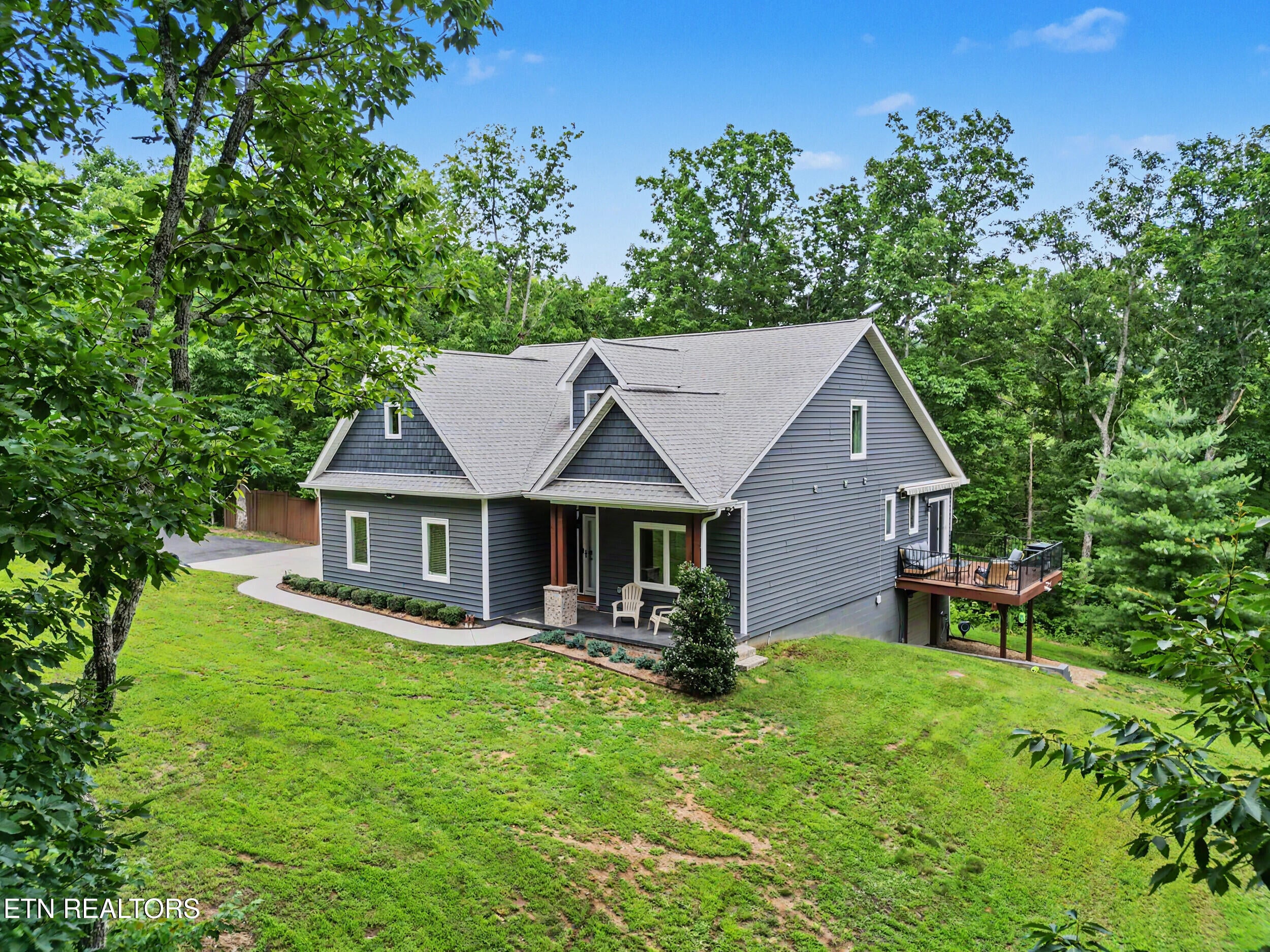 9133 Lynnwood Lane
