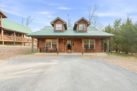 Photo of 2756 Murray Ridge Rd, Sevierville, TN 37876 (MLS # 1328250)