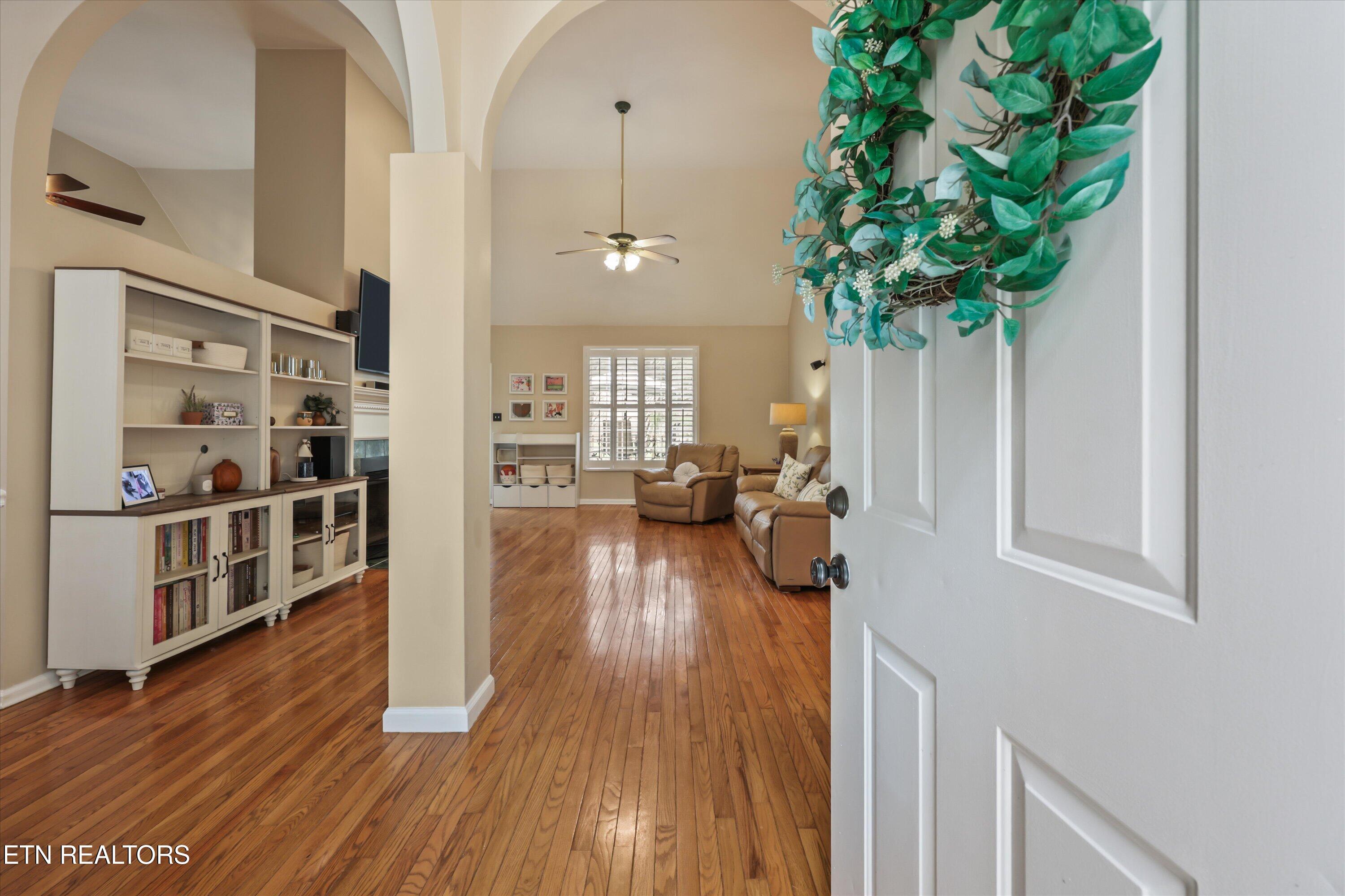2369 Conners Creek Circle