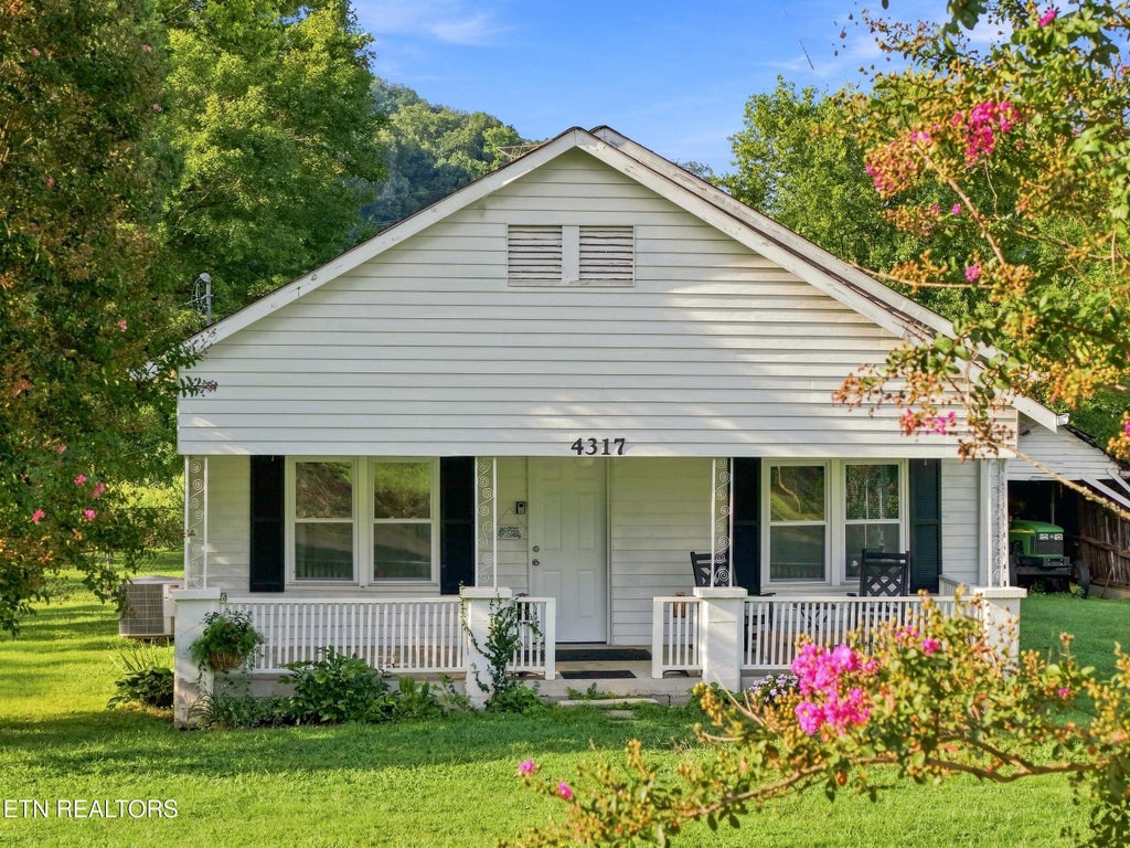 Photo of 4317 Fulton Rd, Corryton, TN 37721 (MLS # 1360473)
