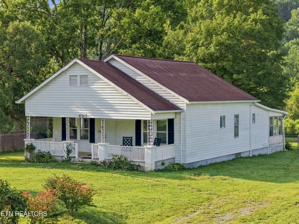 Photo of 4317 Fulton Rd, Corryton, TN 37721 (MLS # 1360473)