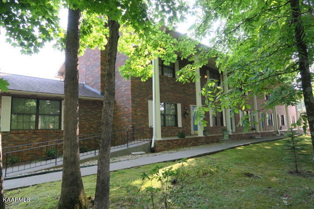 Photo of 1686 Louisville Rd, Alcoa, TN 37701 (MLS # 1228344)