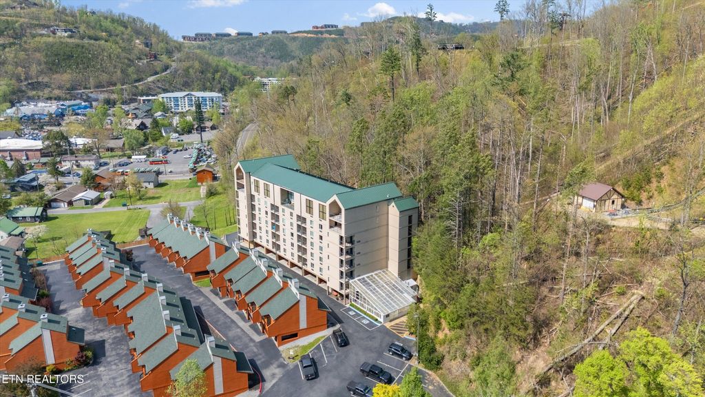 Photo of 413 Baskins Creek Rd #UNIT 308, Gatlinburg, TN 37738 (MLS # 1319658)