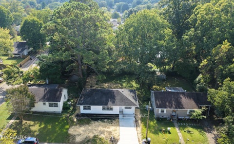 Tiny photo for 2728 Arbor Place, Knoxville, TN 37917 (MLS # 1358645)