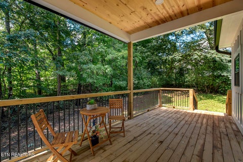 Tiny photo for 329 Old Emory Rd, Clinton, TN 37716 (MLS # 1351990)