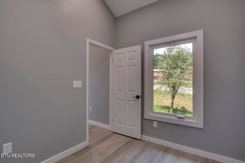 Tiny photo for 329 Old Emory Rd, Clinton, TN 37716 (MLS # 1351990)