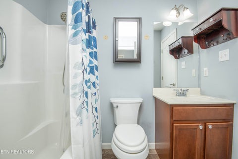 Tiny photo for 5141 Spring Petal Way #16, Knoxville, TN 37912 (MLS # 1354368)