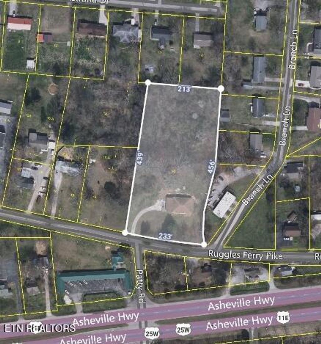 Photo of 7001 N Ruggles Ferry Pike, Knoxville, TN 37924 (MLS # 1328590)