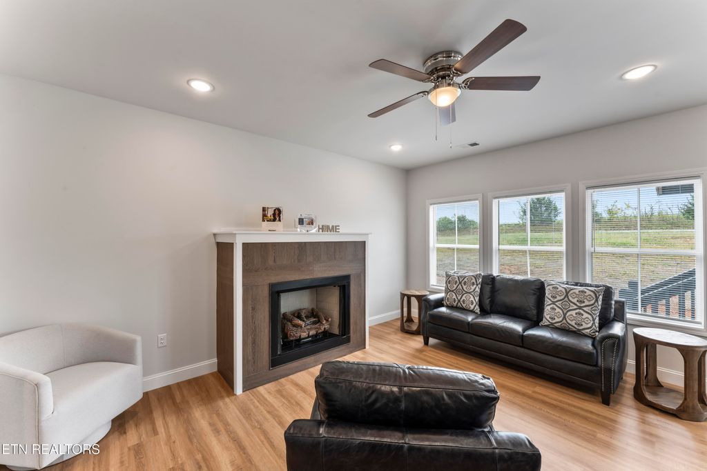 Photo of 971 LACY CT Ct, Sevierville, TN 37862 (MLS # 1349174)