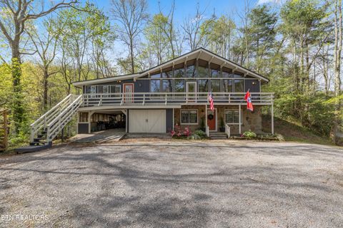Tiny photo for 509 Adams Road Rd, Gatlinburg, TN 37738 (MLS # 1336121)