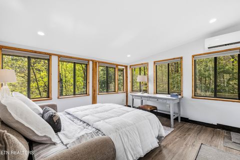 Tiny photo for 509 Adams Road Rd, Gatlinburg, TN 37738 (MLS # 1336121)