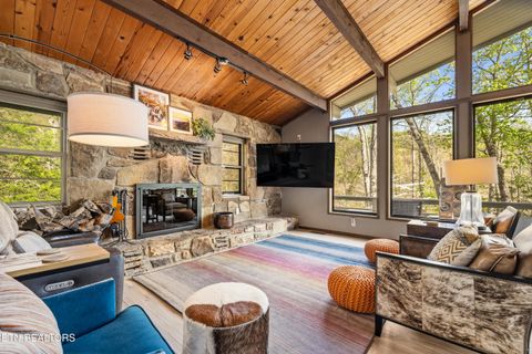 Tiny photo for 509 Adams Road Rd, Gatlinburg, TN 37738 (MLS # 1336121)