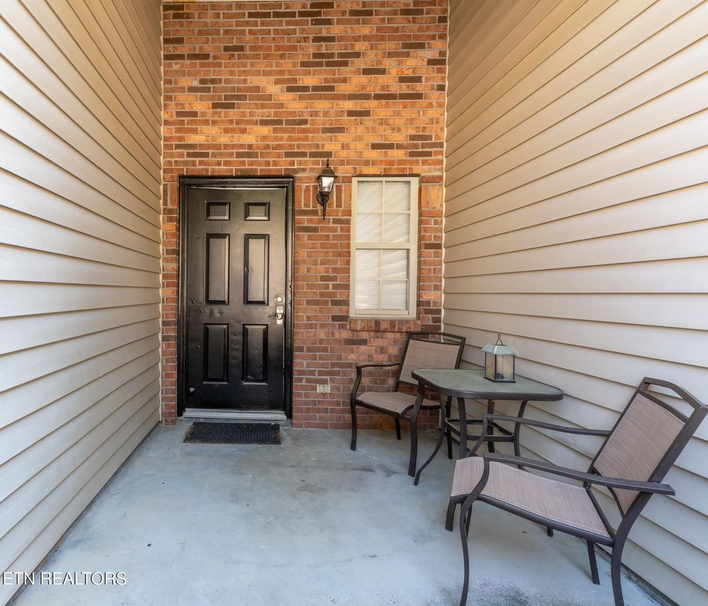 Photo of 1307 Mountain Meadows Way, Sevierville, TN 37862 (MLS # 1338681)