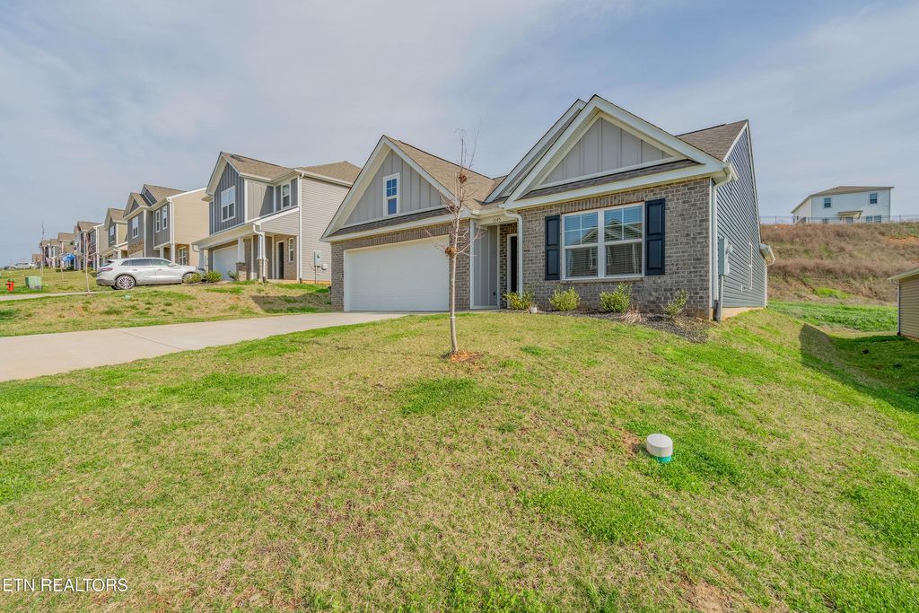Photo of 2145 Glen Creek Rd, Knoxville, TN 37924 (MLS # 1333191)