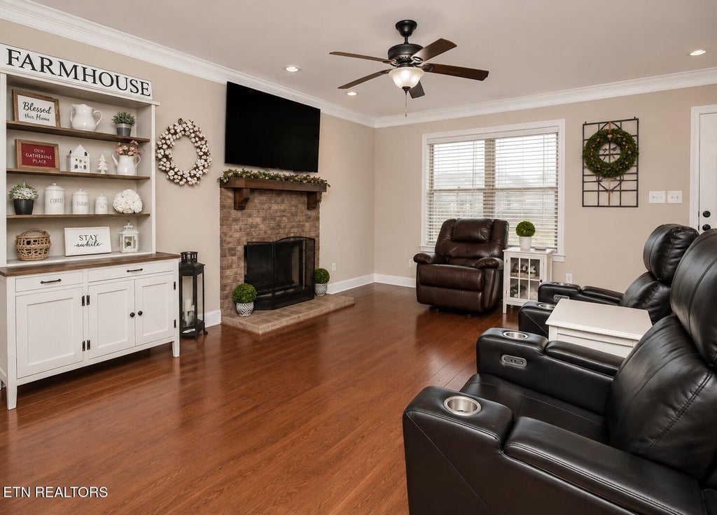 Photo of 260 Twilight Blvd, Sharps Chapel, TN 37866 (MLS # 1354839)