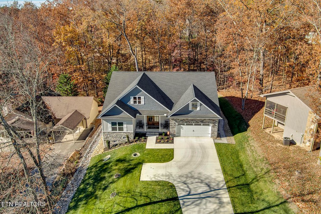 Photo of 173 Chahyga Way, Loudon, TN 37774 (MLS # 1322871)