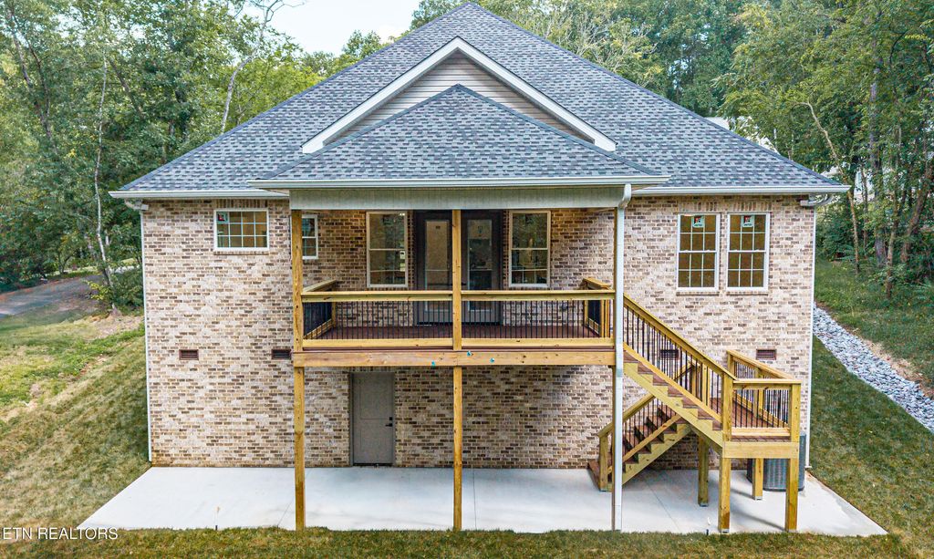 Photo of 222 Oostanali Way, Loudon, TN 37774 (MLS # 1310141)