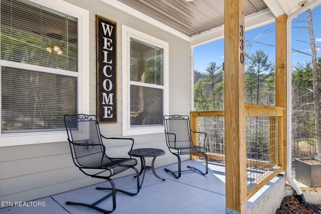 Photo of 330 Rainbow Circle, Townsend, TN 37882 (MLS # 1333056)