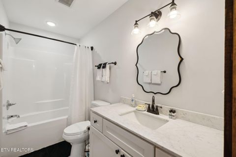 Tiny photo for 330 Rainbow Circle, Townsend, TN 37882 (MLS # 1333056)