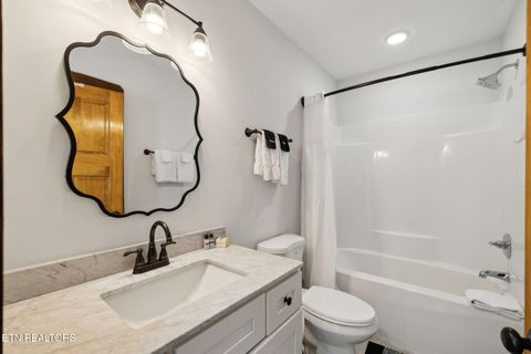 Tiny photo for 330 Rainbow Circle, Townsend, TN 37882 (MLS # 1333056)