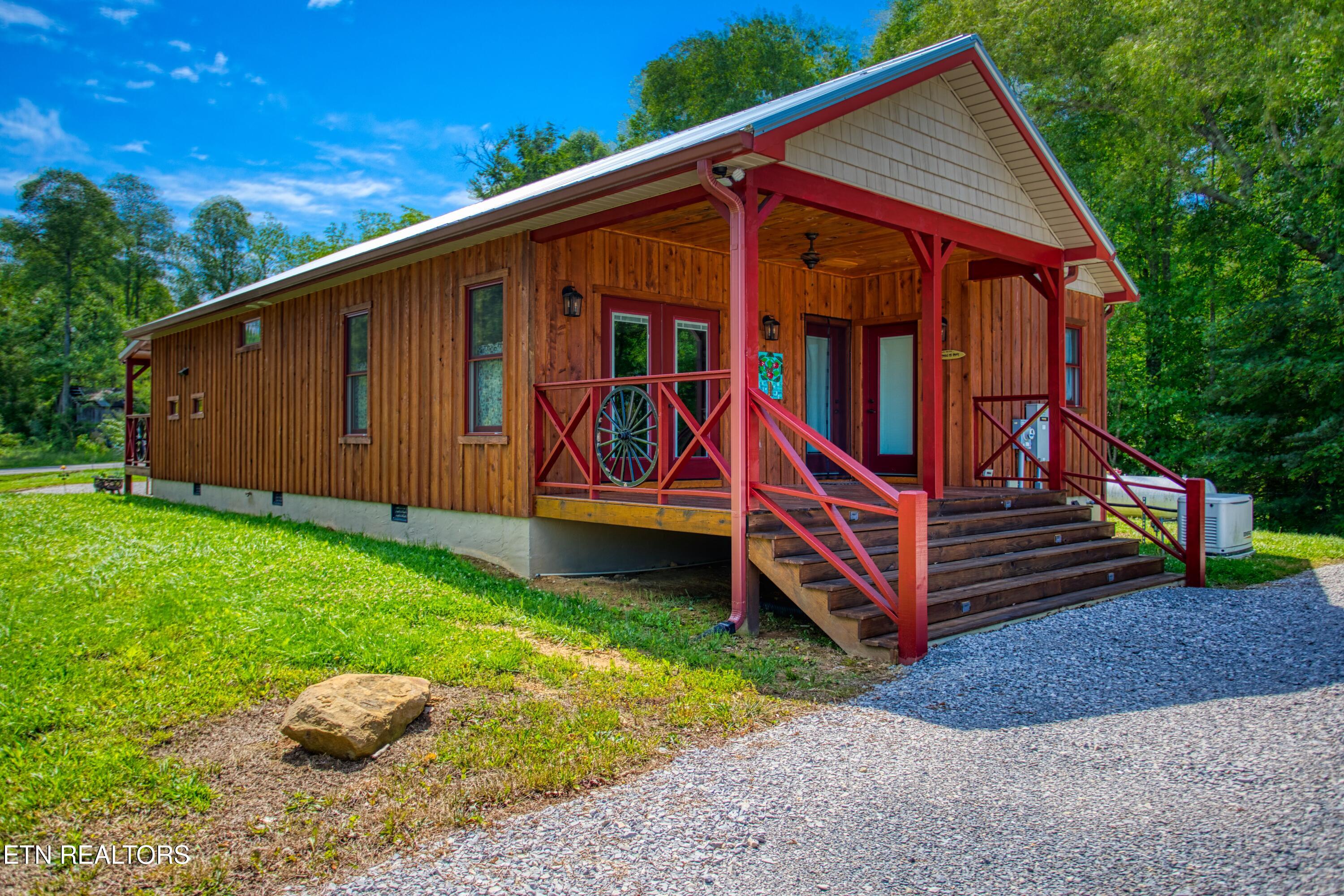 305 Griffin Lane