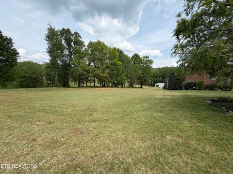 Photo of 410 S Plantation Drive, Cookeville, TN 38506 (MLS # 1338745)