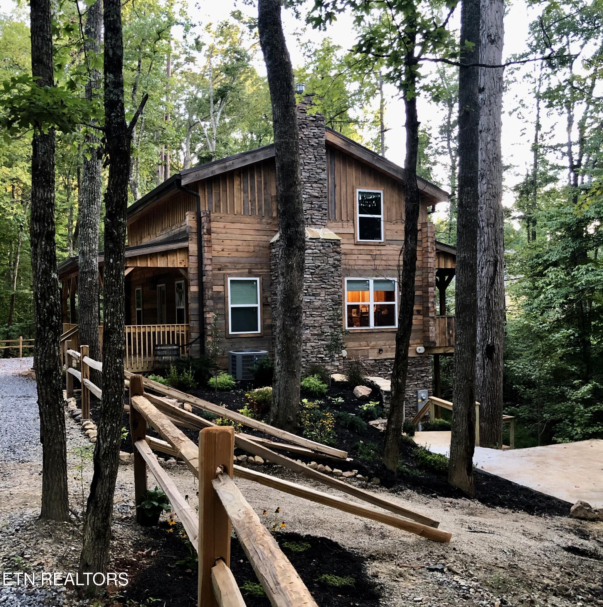 4716-4728 Fred Jennings Road