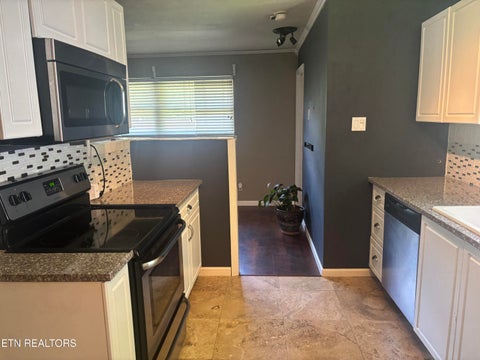 Tiny photo for 104 Ashland Lane, Oak Ridge, TN 37830 (MLS # 1345315)