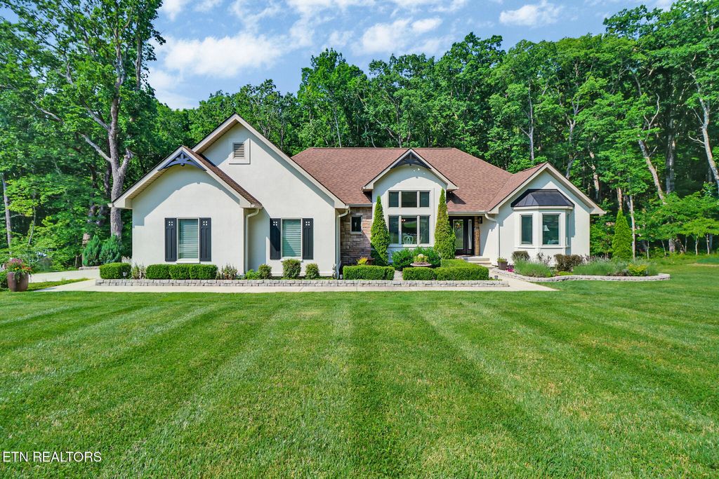 Photo of 40 Kingsley Court, Crossville, TN 38558 (MLS # 1333282)