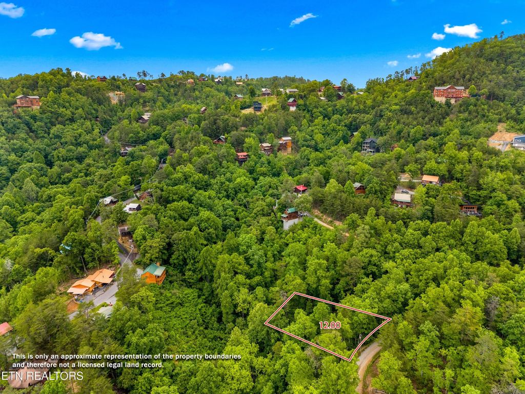 Photo of Red Bone Way, Sevierville, TN 37876 (MLS # 1340825)