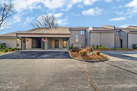 Photo of 96 Lakeshsore Lane #28, Crossville, TN 38558 (MLS # 1323053)