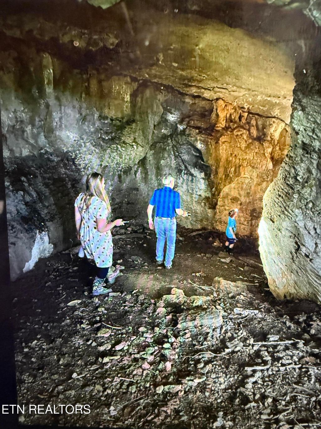 Photo of 00 Cantwell Valley Rd, Sneedville, TN 37869 (MLS # 1332787)