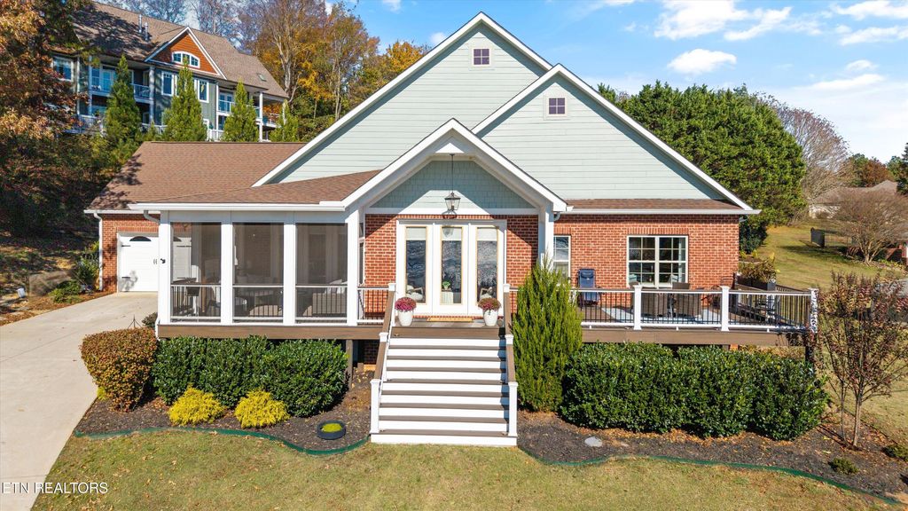 Photo of 115 Southcove Drive, Greenback, TN 37742 (MLS # 1321703)