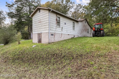 Tiny photo for 142 Lambdin Rd, Maynardville, TN 37807 (MLS # 1360263)