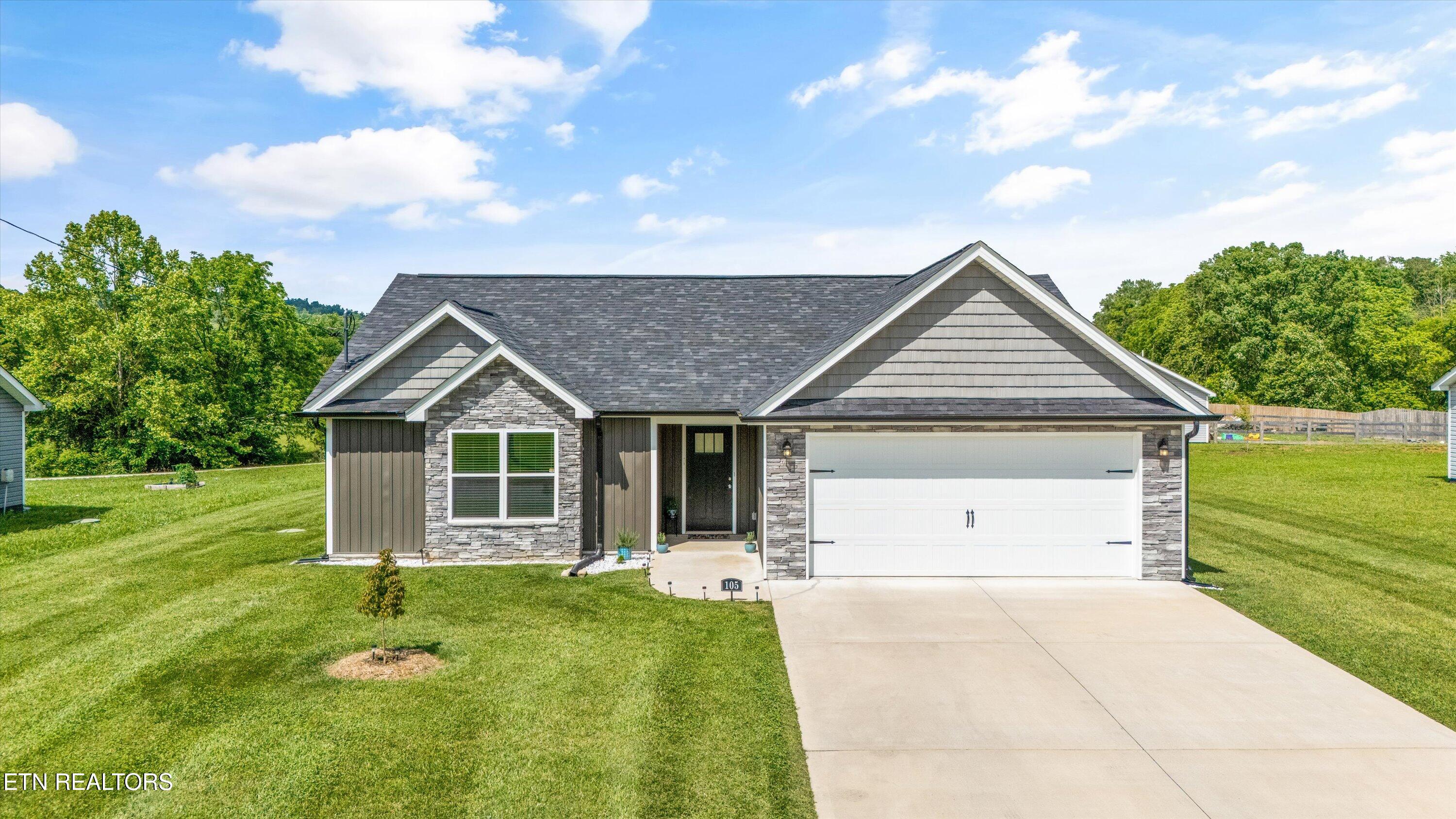 105 Patriot Lane