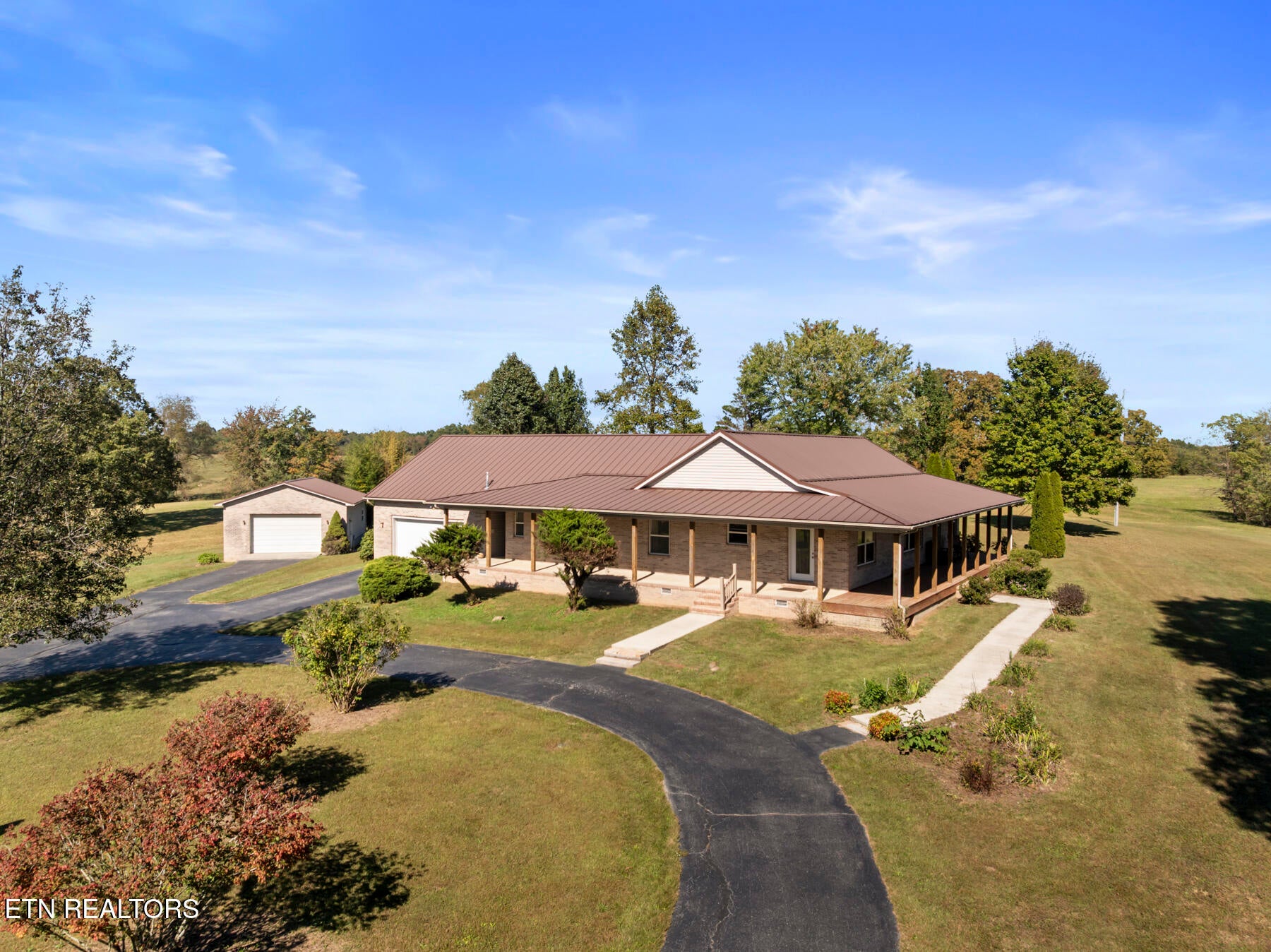 791 Hunters Lane